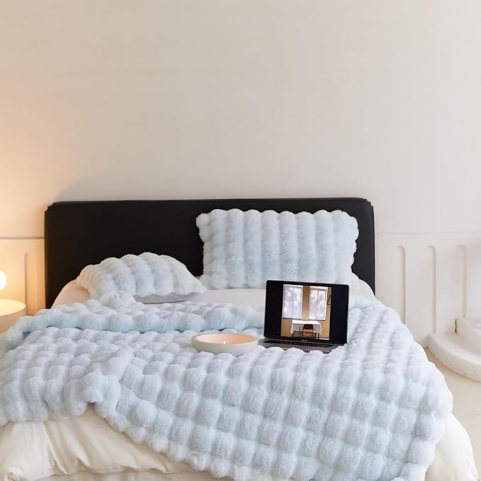 Nona Blankets™