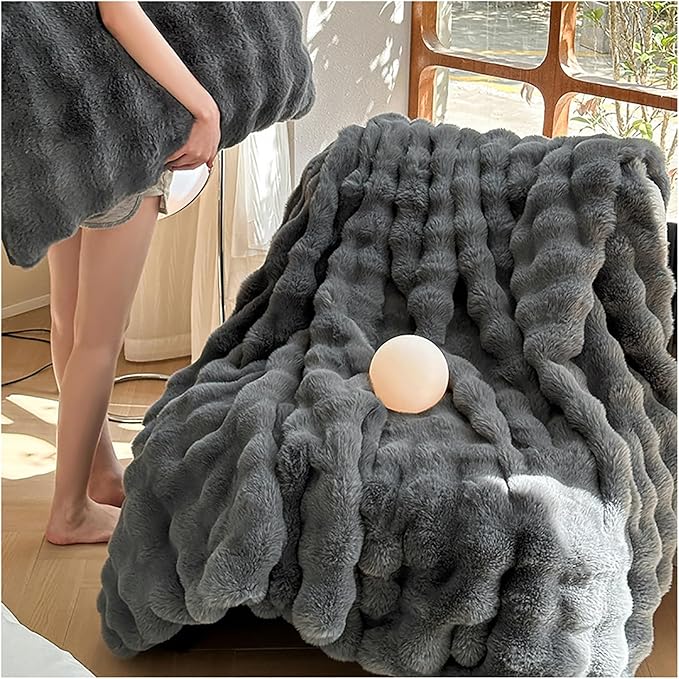 Nona Blankets™